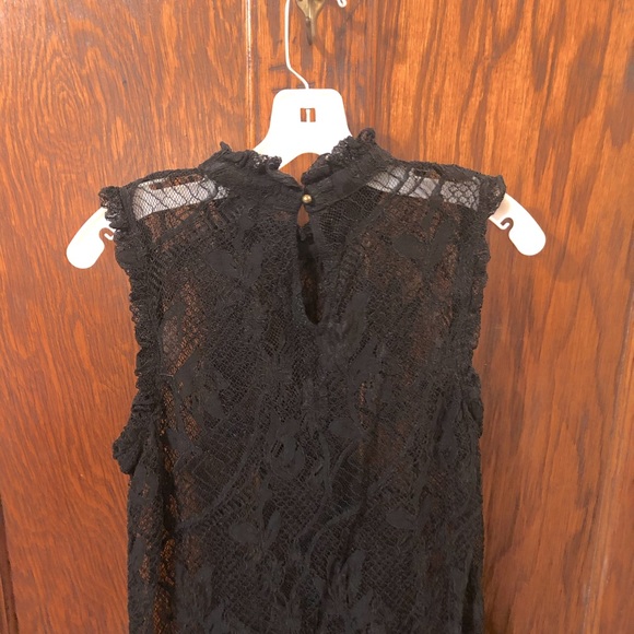 Black lace bodice blouse w/eyelash trim - Picture 2 of 4